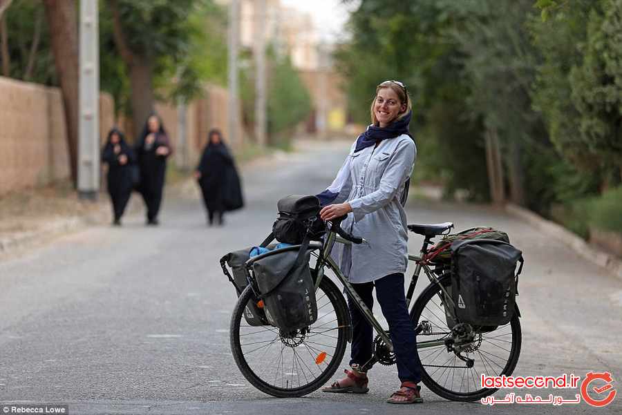 
دوچرخه سواری زن لندنی در ایران ‏  ‏ ‏ ‏ ‏‏ ‏